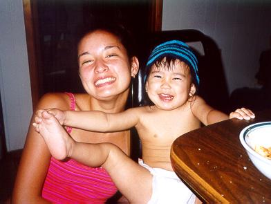 kim_miriah_osoyoos.jpg - 19126 Bytes